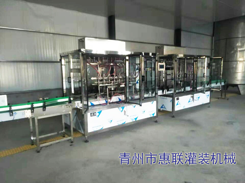 全自動液體灌裝機 全自動液體灌裝機